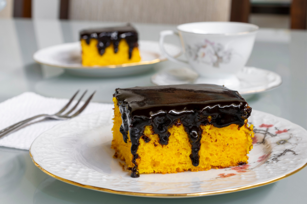 Bolo de Cenoura de Liquidificador Receita Prática e Deliciosa