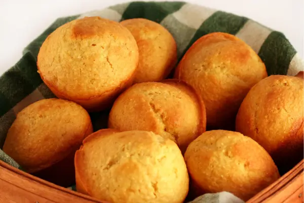 Broa-de-Milho-A-Receita-Simples-Que-Pode-Virar-Renda-Extra